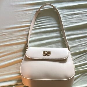 Elegant Cream Shoulder Bag